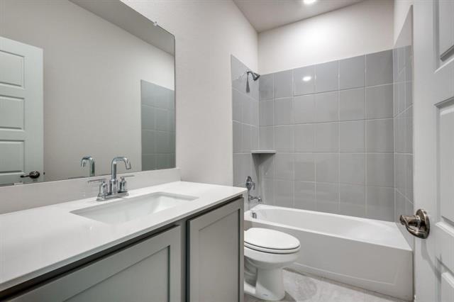 Building Photo - 10213 Torch Light Ln