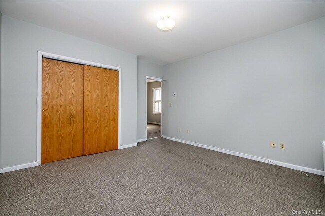 Building Photo - 274 Lockwood Ave