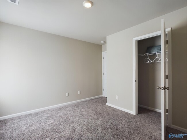 Building Photo - 132 Broughton St