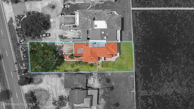Building Photo - 3553 S Washington Ave