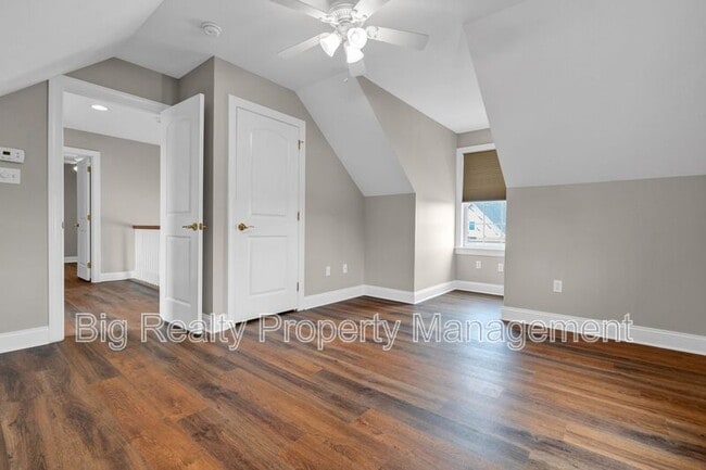Building Photo - 364 Prospect Ave