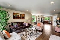 Building Photo - 20005 Poplar Way