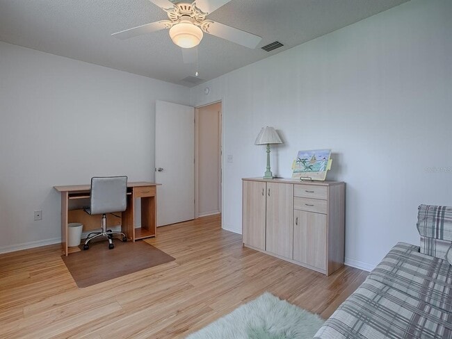 Building Photo - 3337 Ashbrook Pl