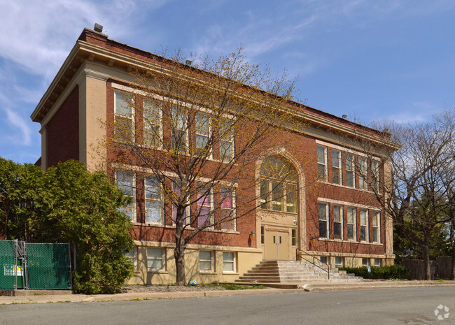 Primary Photo - 1675 Avenue B - Franklin School Apartments