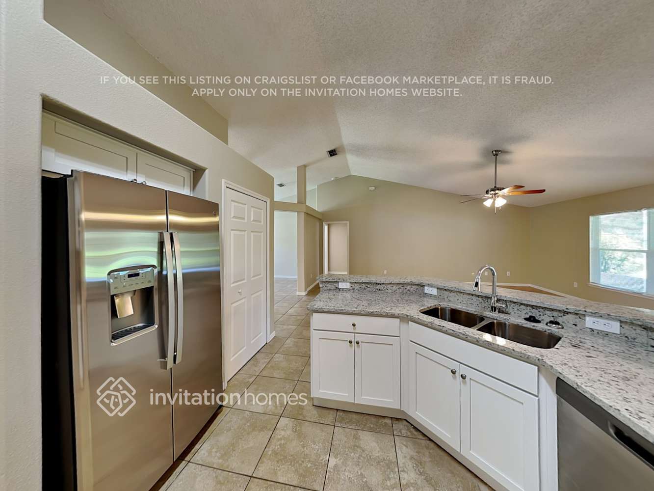 Building Photo - 4216 King Edward Dr