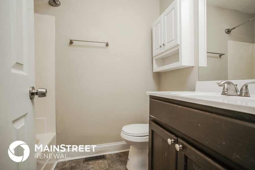 Building Photo - 108 Lucy Dr