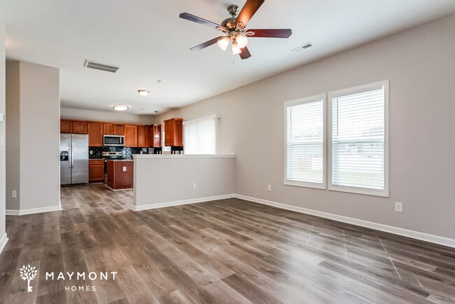 Building Photo - 234 Grovemere Ln