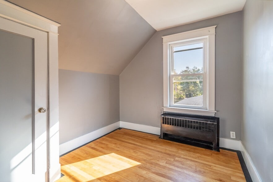 Building Photo - 479 Aroostook Ave