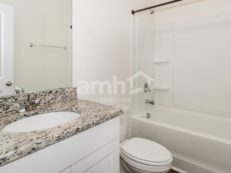 Building Photo - 999 Jt Westfield Dr