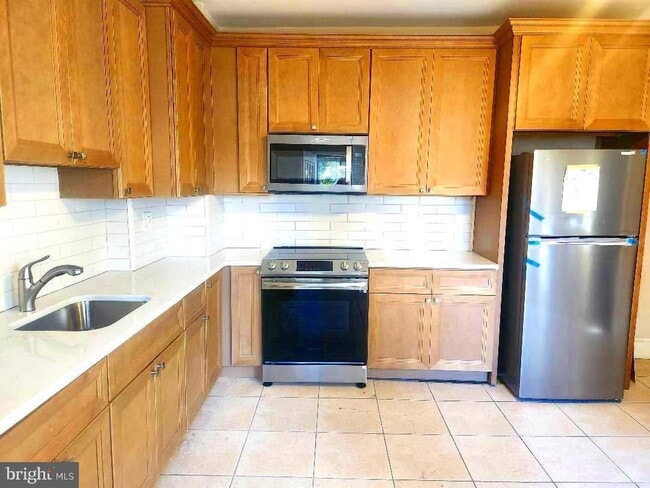 Building Photo - 212 Mulberry St