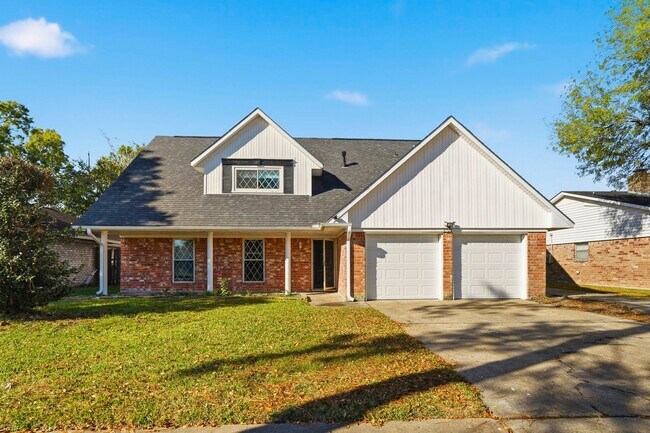 Primary Photo - 2518 Henderson Ln