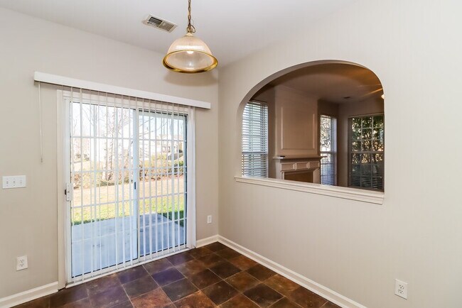 Building Photo - 2414 Brathay Ct