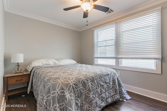 Building Photo - 605 Monmouth Ave