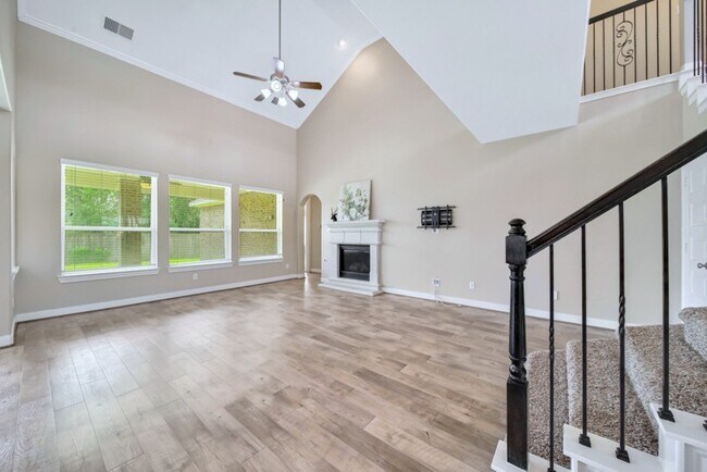Building Photo - 3007 Rocky Point Dr