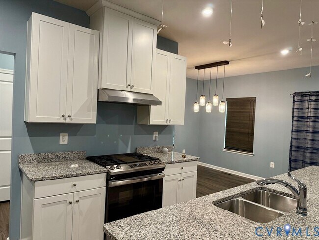 Building Photo - 1116 City View Ln