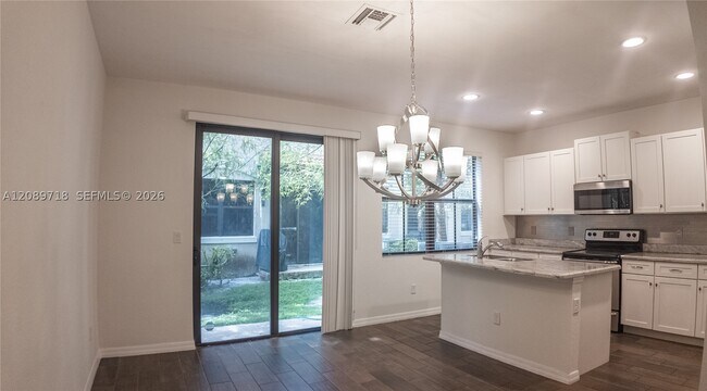 Building Photo - 1042 NW 33rd St