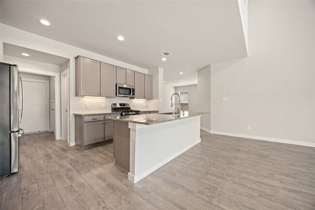Building Photo - 27118 Peaceful Cv Dr