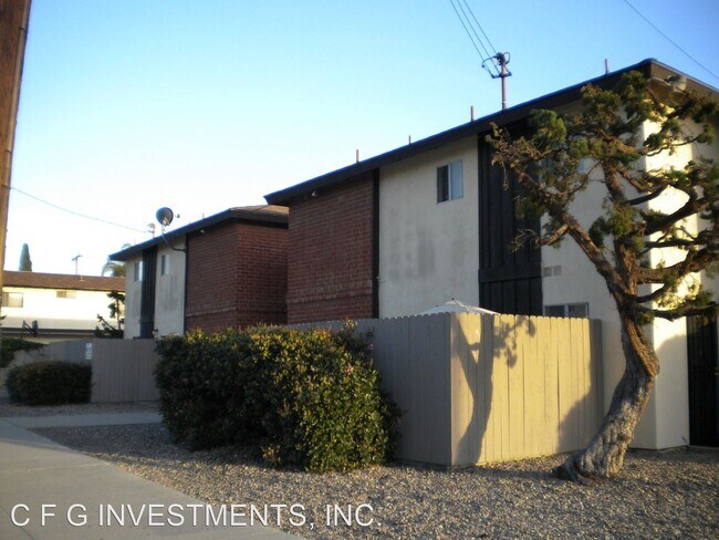 Primary Photo - 7152 21st St