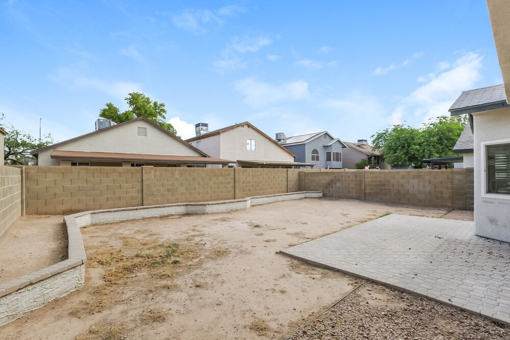Building Photo - 5160 W Saragosa St