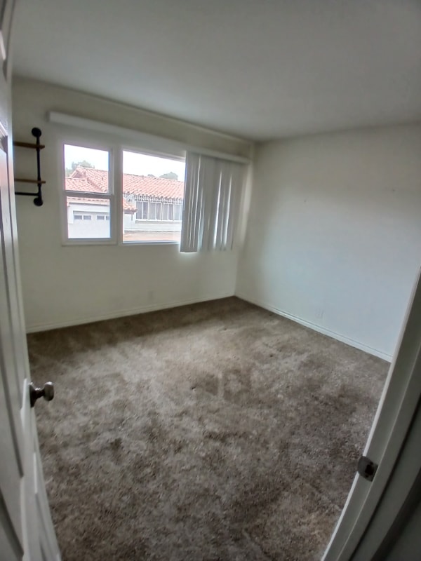 Building Photo - 837 Amigos Way