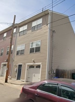 Building Photo - 828 Spring Garden Ave