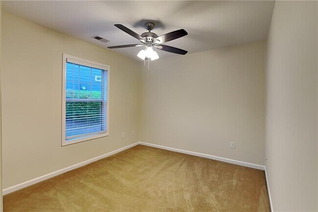 Building Photo - 422 Arrowhead Trail