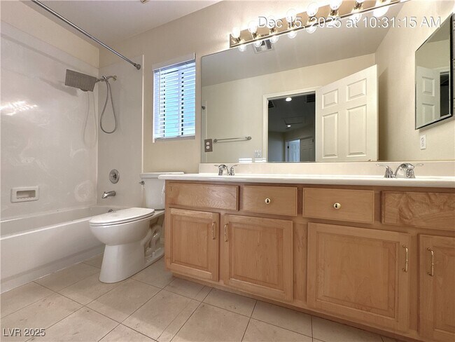 Building Photo - 10985 Fintry Hills St