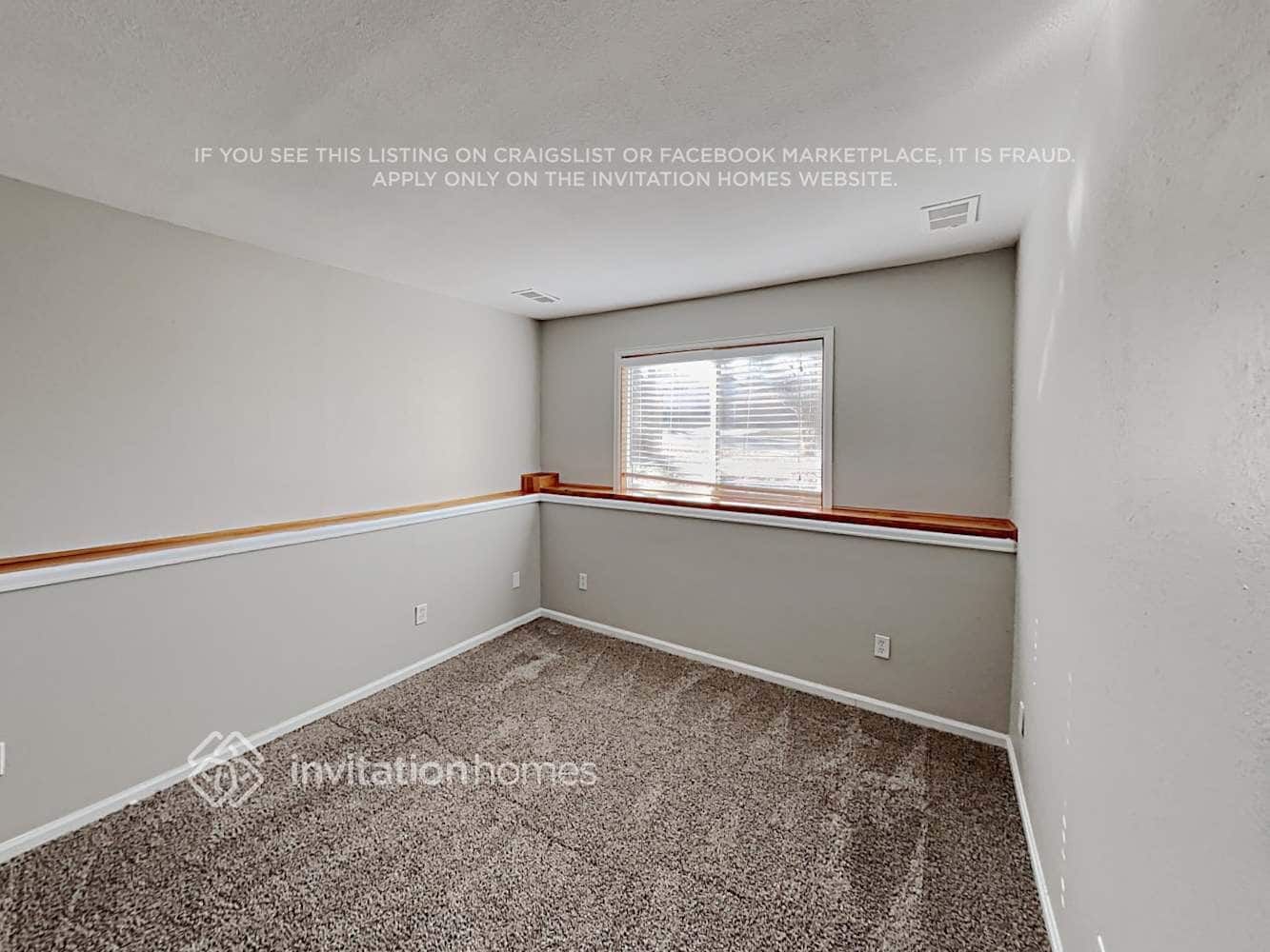 Building Photo - 5824 S Quemoy Cir