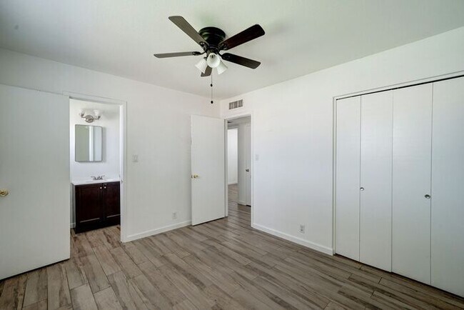 Building Photo - COMING SOON! Charming 3-Bedroom Home Near ASU – Prime Location!