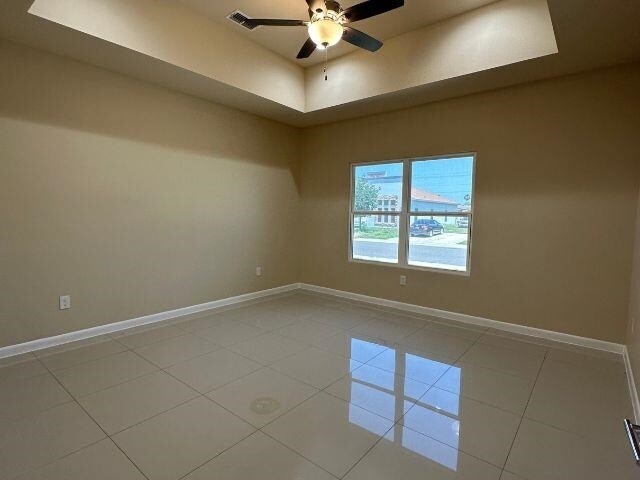 Building Photo - 2811 Lavanda Dr