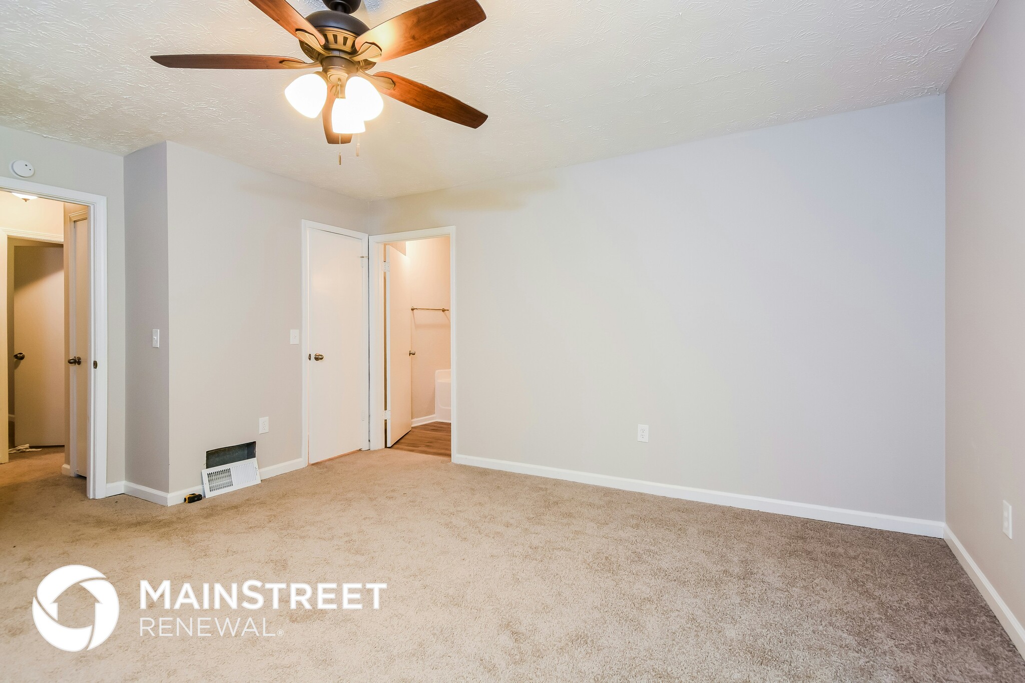 Building Photo - 479 Mill Ln