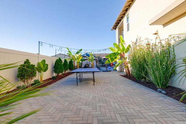 Building Photo - 1316 Vista Ave