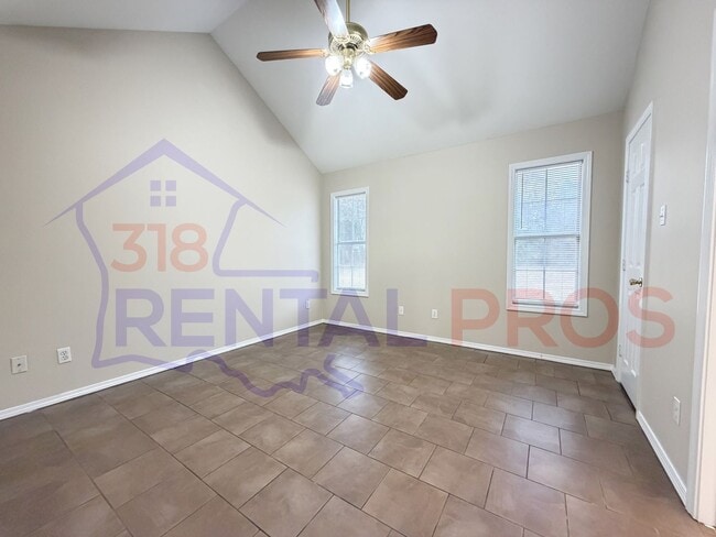 Building Photo - 3 Bed, 2 Bath Home in Ruston!