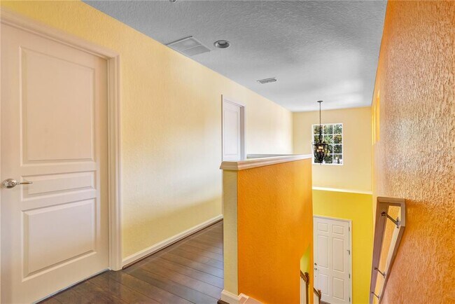 Building Photo - 7325 Derexa Dr