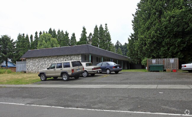 Primary Photo - 540 SE 212th Ave