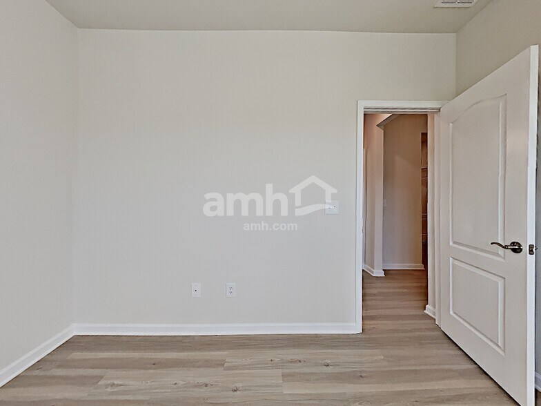 Building Photo - 14305 Cato Dr