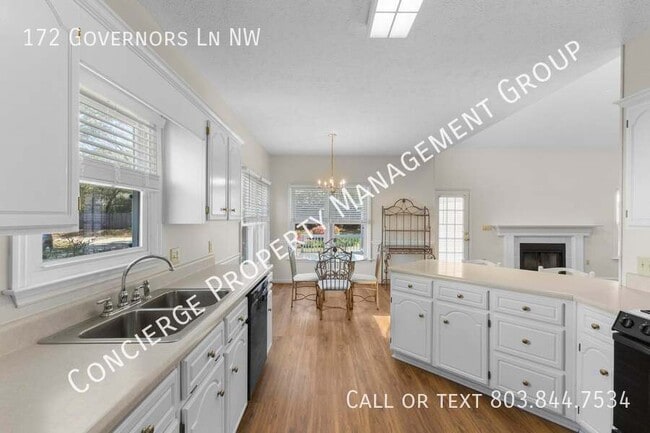Building Photo - 172 Governors Ln NW