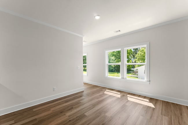Building Photo - 5220 Chattahoochee St