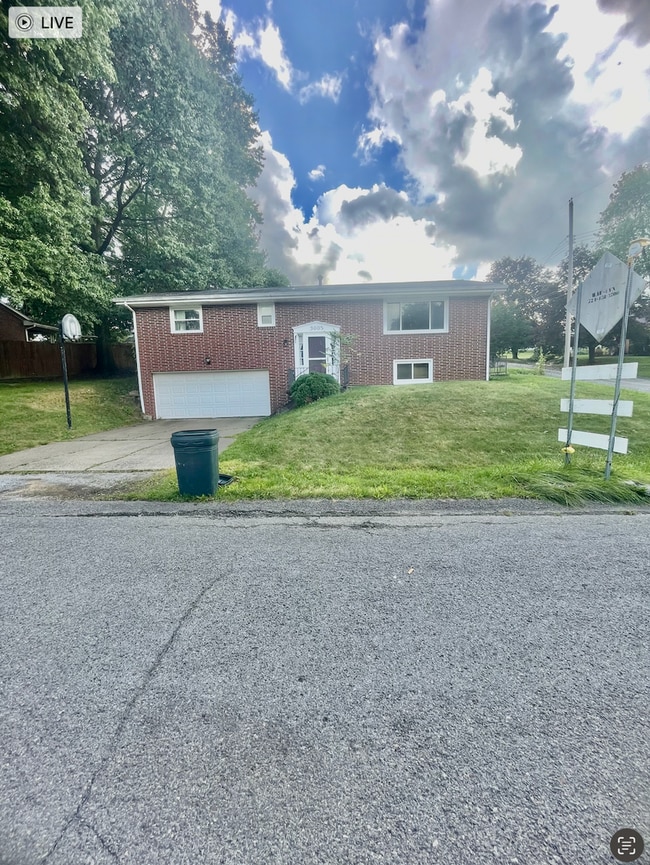 Building Photo - Hopewell Township - 3 Bedroom 1 Bath Home