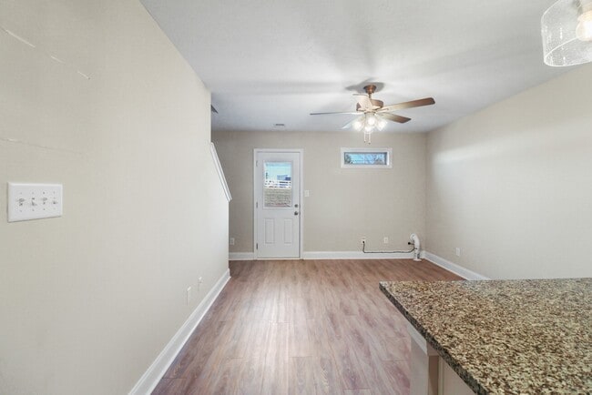 Building Photo - 1000 Henry Pl Blvd