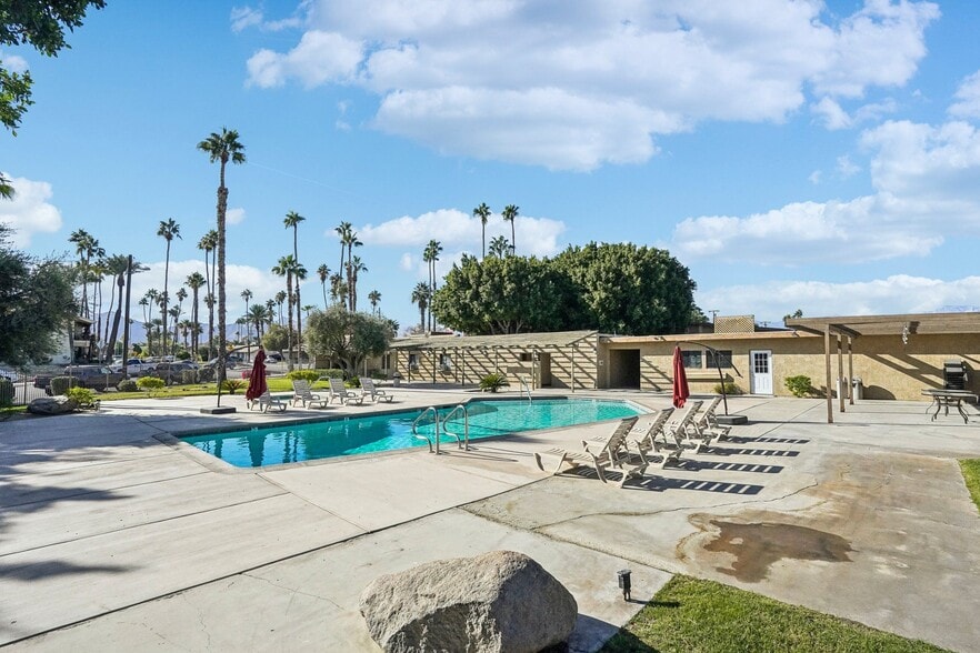 Primary Photo - Desert Fountains at Palm Desert