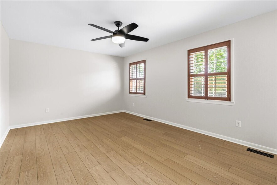 Building Photo - 7375 Freestate Dr