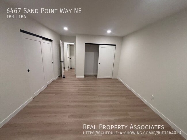 Building Photo - 6467 Sand Point Way NE