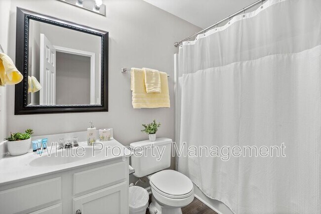 Building Photo - 11339 Dundarrach Ln