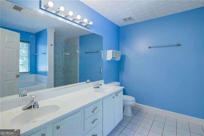 Building Photo - 4267 Riviere Point