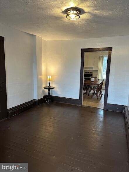 Building Photo - 15 Myers Rd