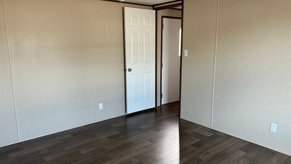 Building Photo - 6503 E Amarillo Blvd