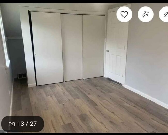 Building Photo - 119 S Academy St