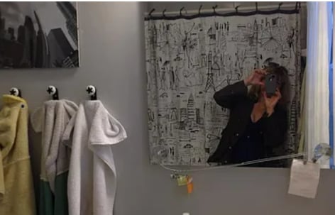 Building Photo - 434 E Berteau Ave