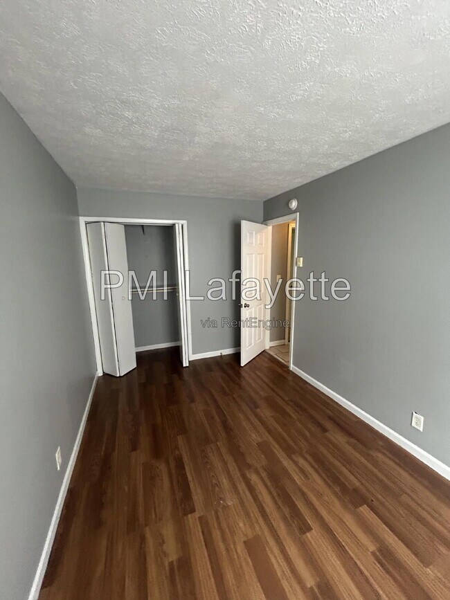 Building Photo - 141 Tomahawk Ln